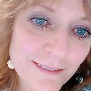 Meet your Posher, Sheryl